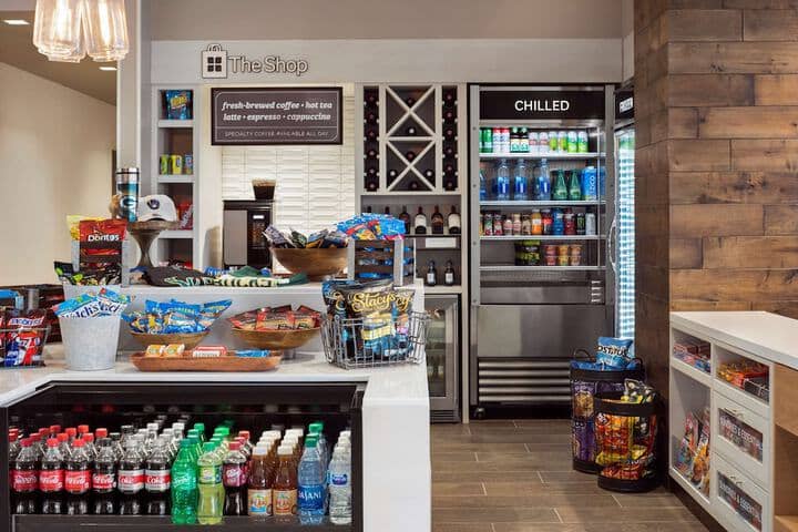Snack bar